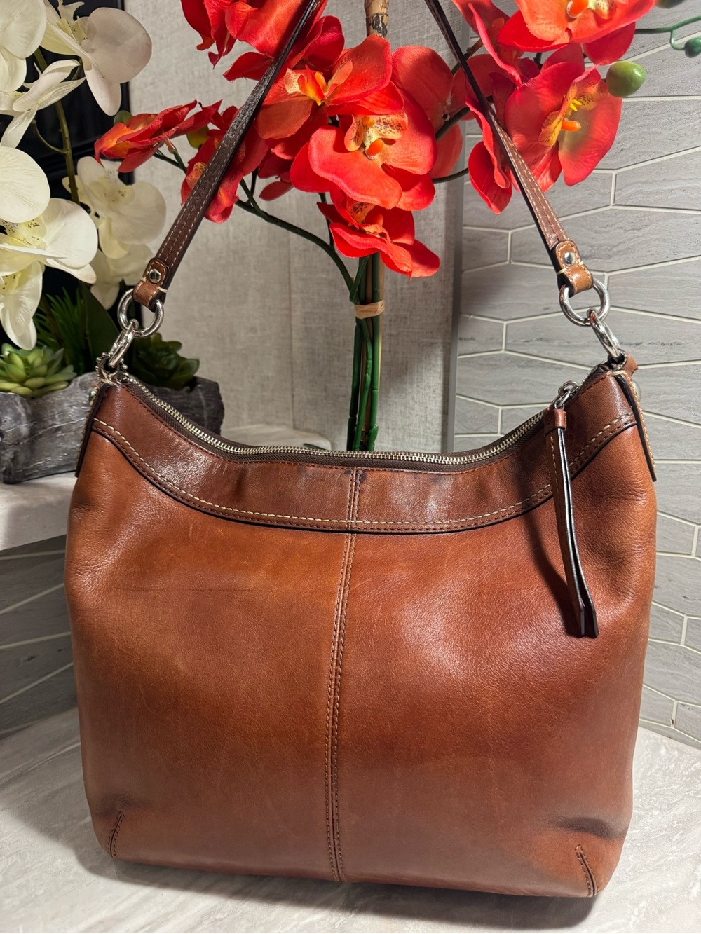 EUC Coach Cognac Leather Satchel with Original Hang Tag - True Coach Treasure - Picture 3 of 13
